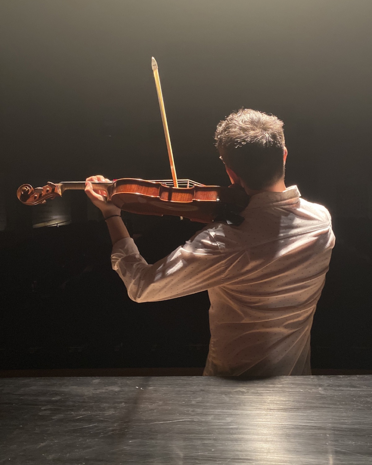 Deniz Çağlarcan, viola